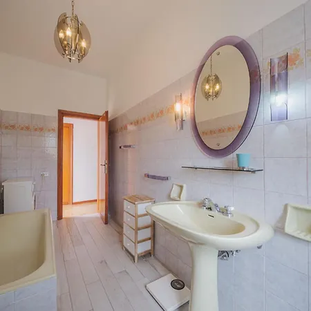 Maria Luisa By Interhome * Marina di Pietrasanta